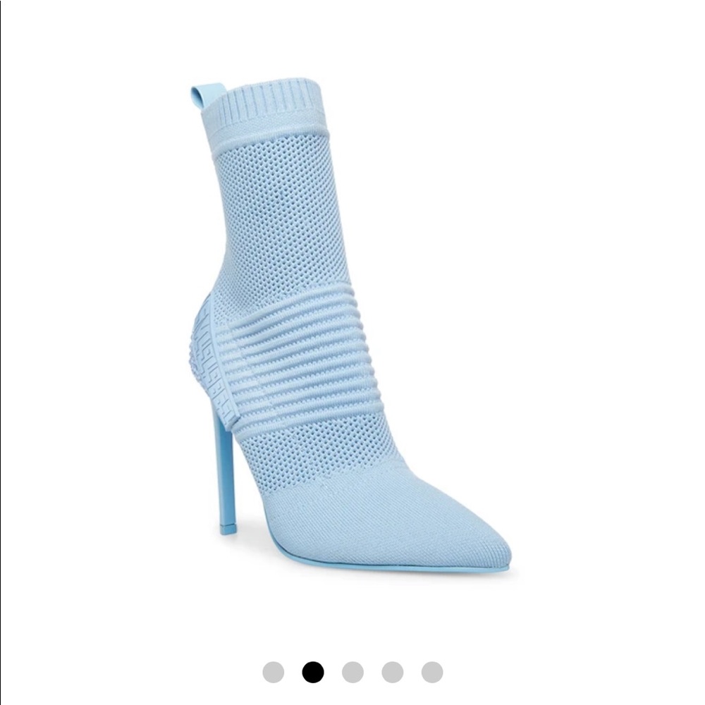 BRAND NEW Steve Madden Blue Boots